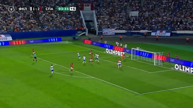 Quincy Promes shows off his skills before scores for Spartak Moscow
